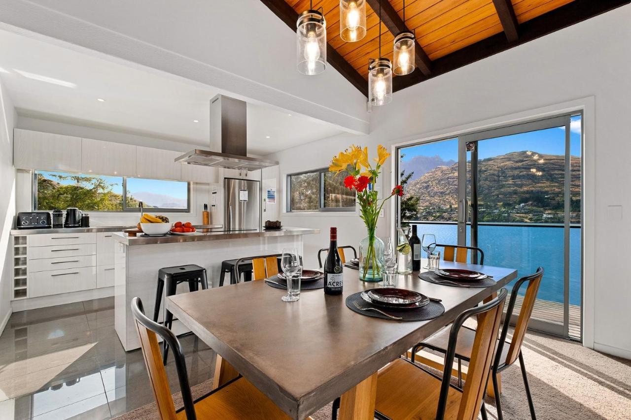 Queenstown Lakefront Dream 4 Bed Ngoại thất bức ảnh