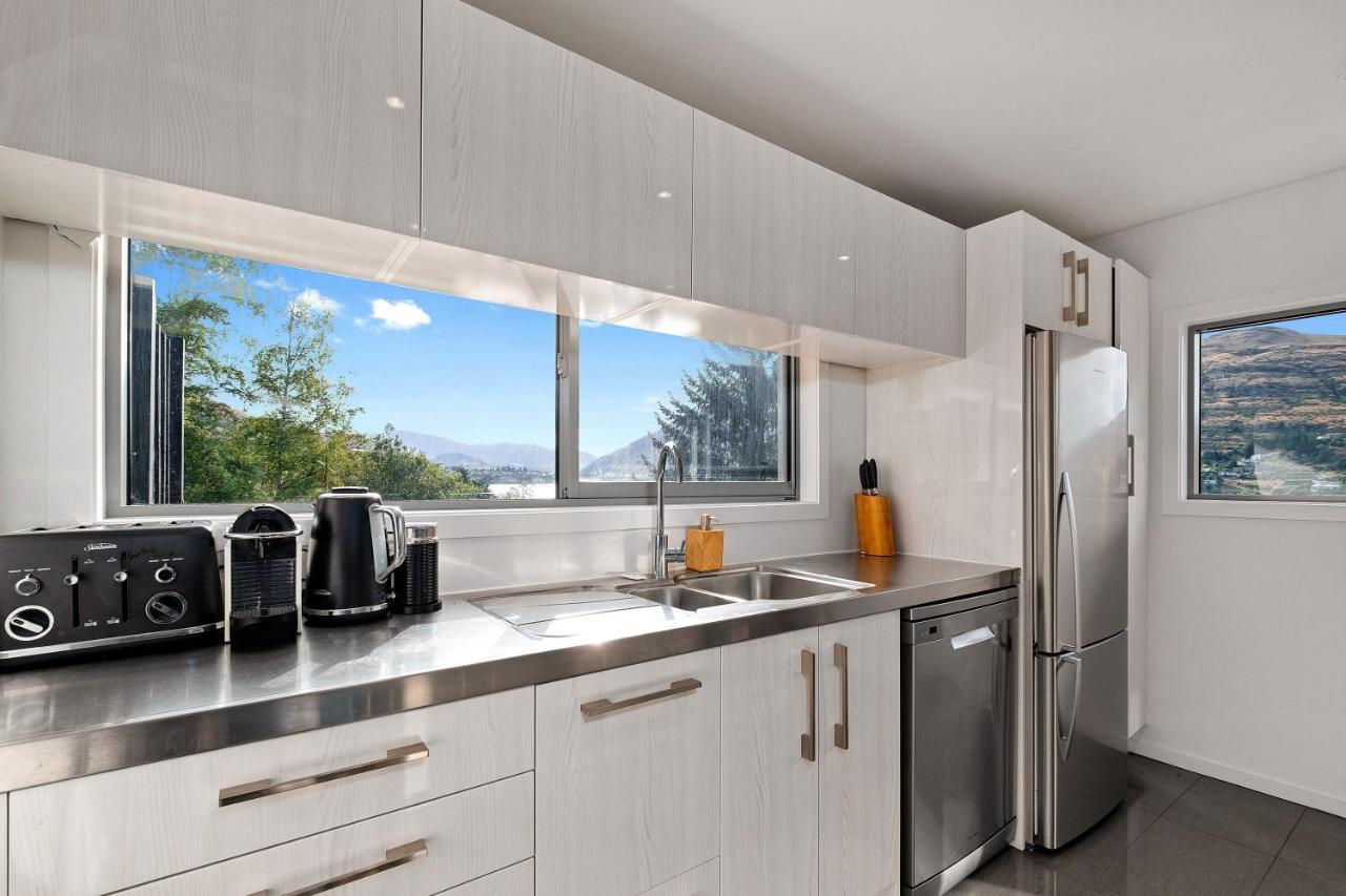 Queenstown Lakefront Dream 4 Bed Ngoại thất bức ảnh